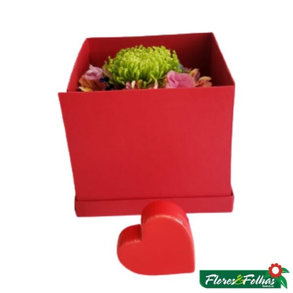 Box Love com flores e bombons Ferreiro Roche - Image 3